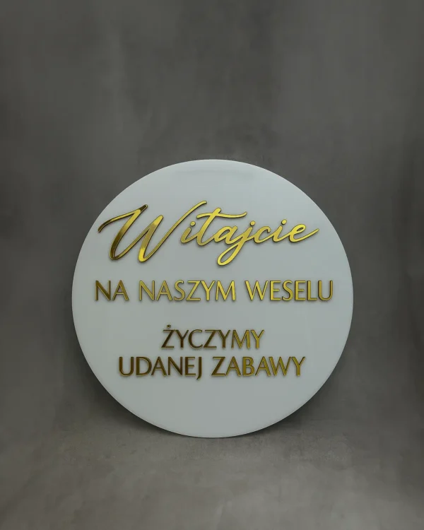 Okrągła tablica na powitanie gości weselnych