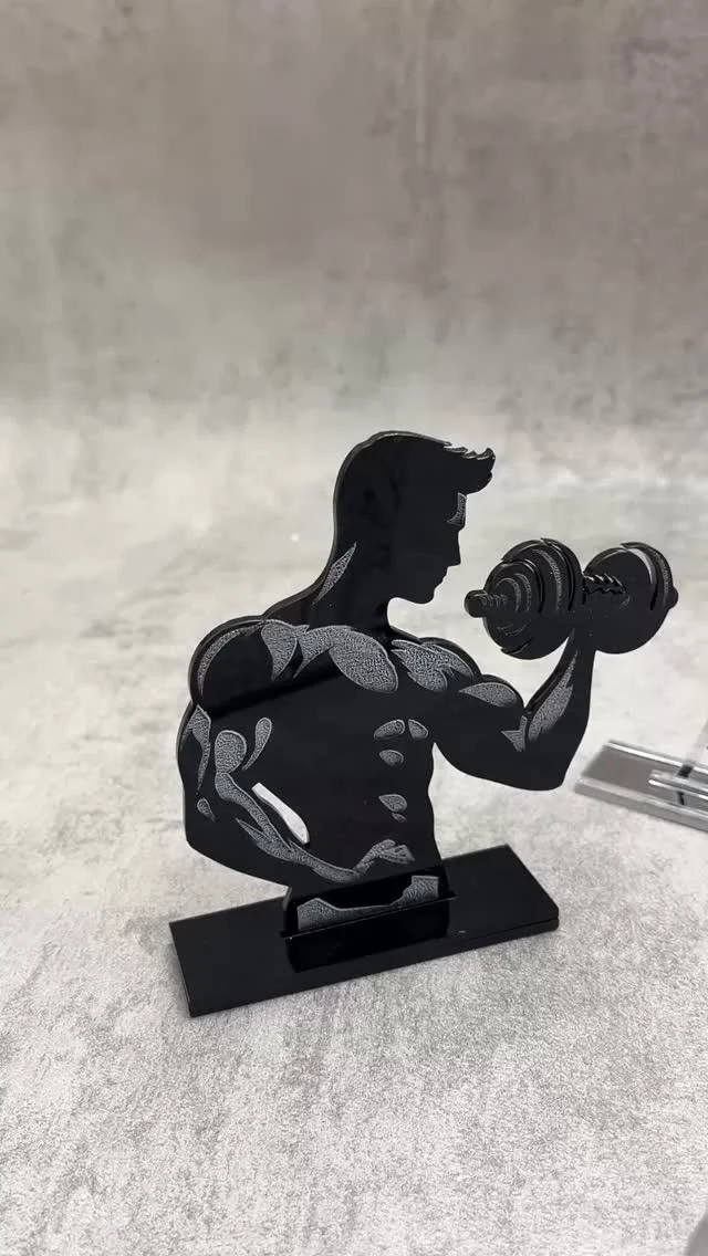 Topper z podstawką – 2 w 1! 🎂
Najpierw zdobi tort, a potem… zostaje na dłużej 💛
Dzięki podstawce nasz topper zmienia się w trwałą pamiątkę, która przypomina o wyjątkowym dniu każdego dnia ✨
#topper #toppercake #indywidualnezamówienie #toppernatort #birthdaycake #urodziny #tort